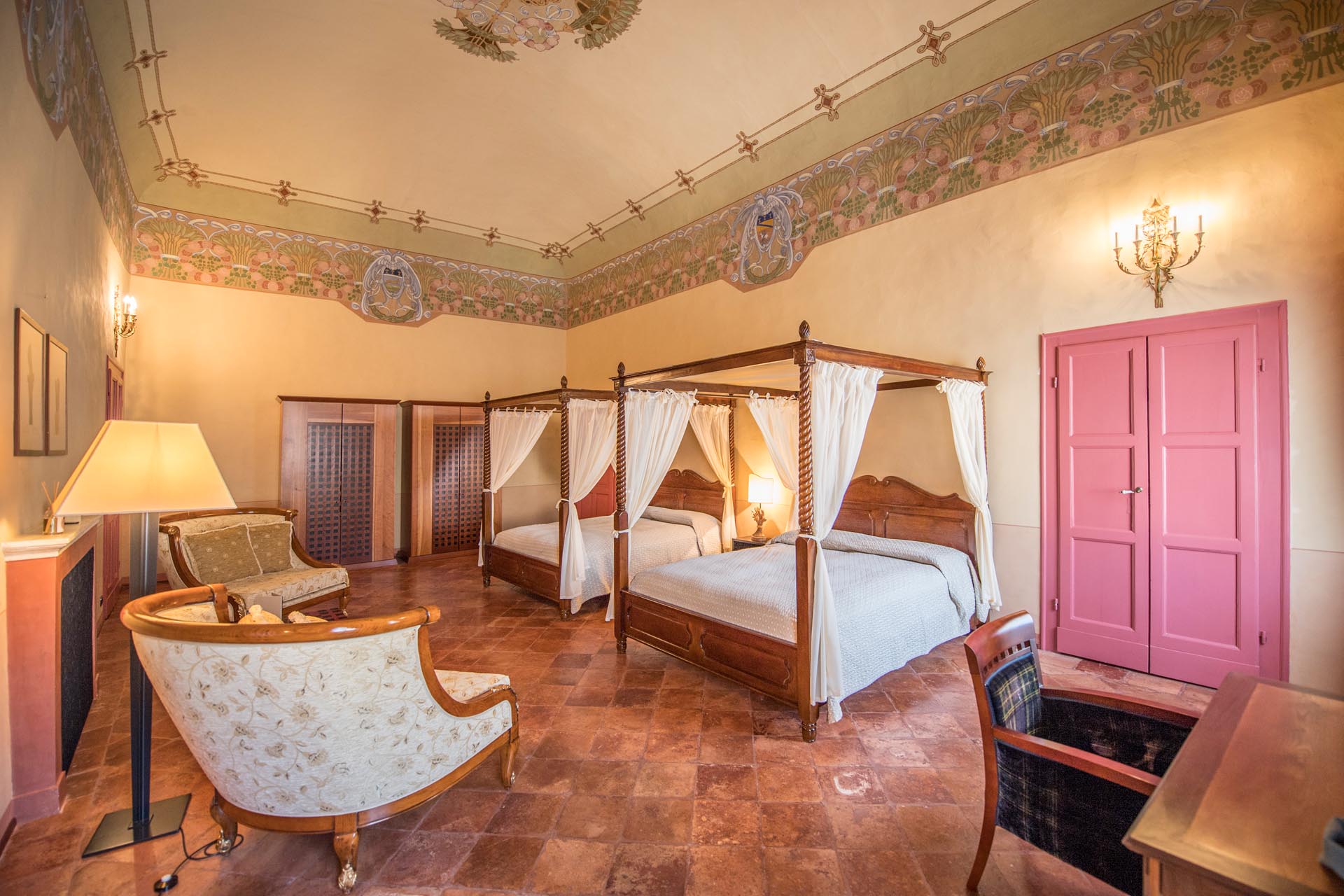 IMMOBILE DI PRESTIGIO IN VENDITA